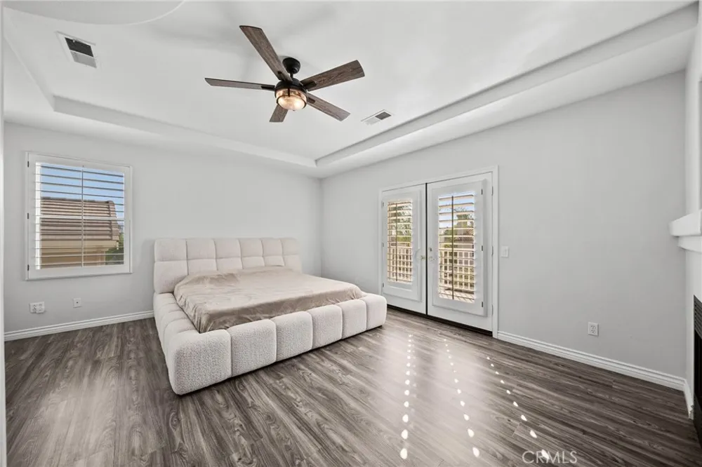 28251 Infinity Saugus, CA 91390