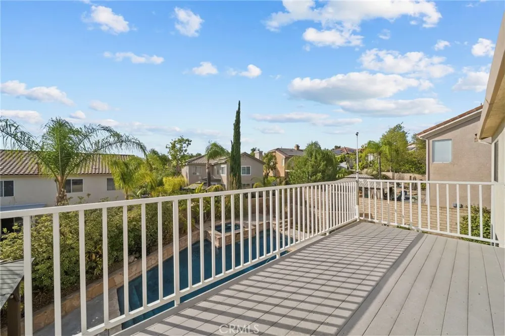 28251 Infinity Saugus, CA 91390