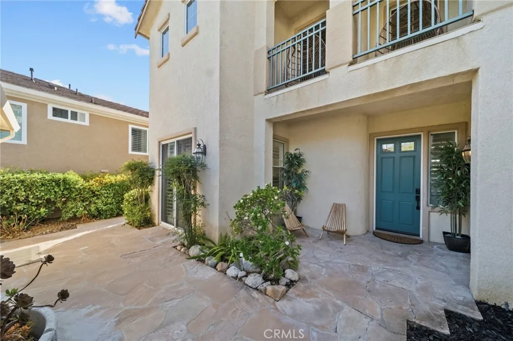 28251 Infinity Saugus, CA 91390