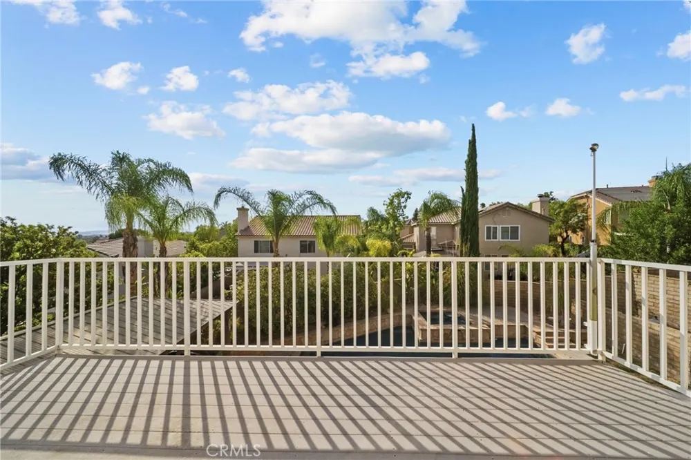 28251 Infinity Saugus, CA 91390