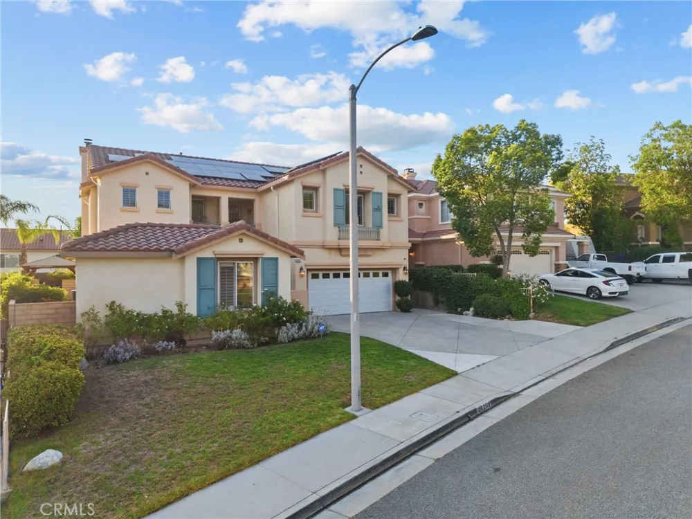 28251 Infinity Saugus, CA 91390