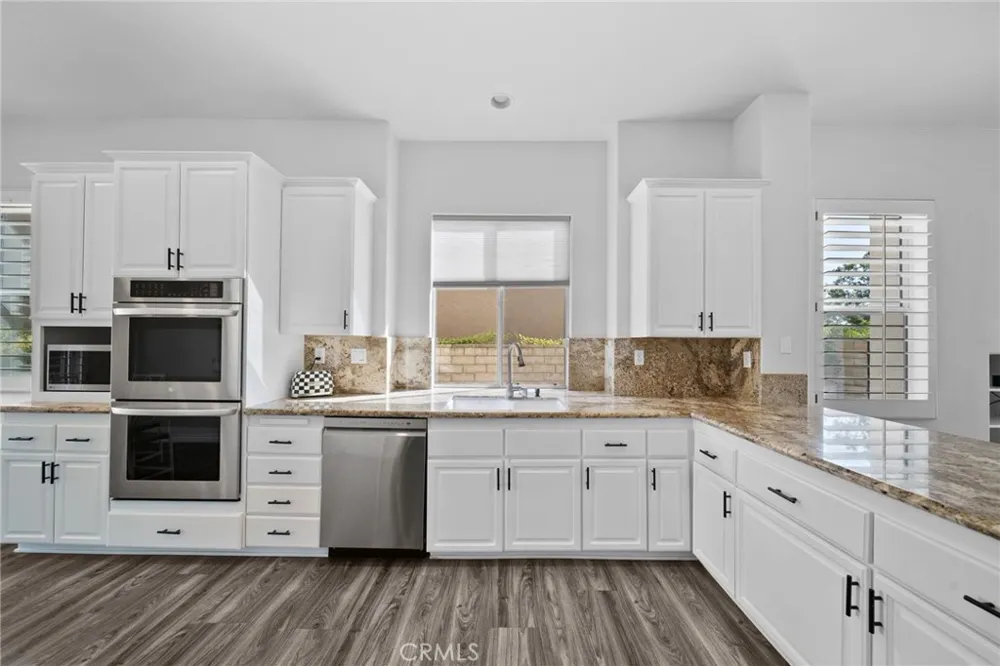 28251 Infinity Saugus, CA 91390