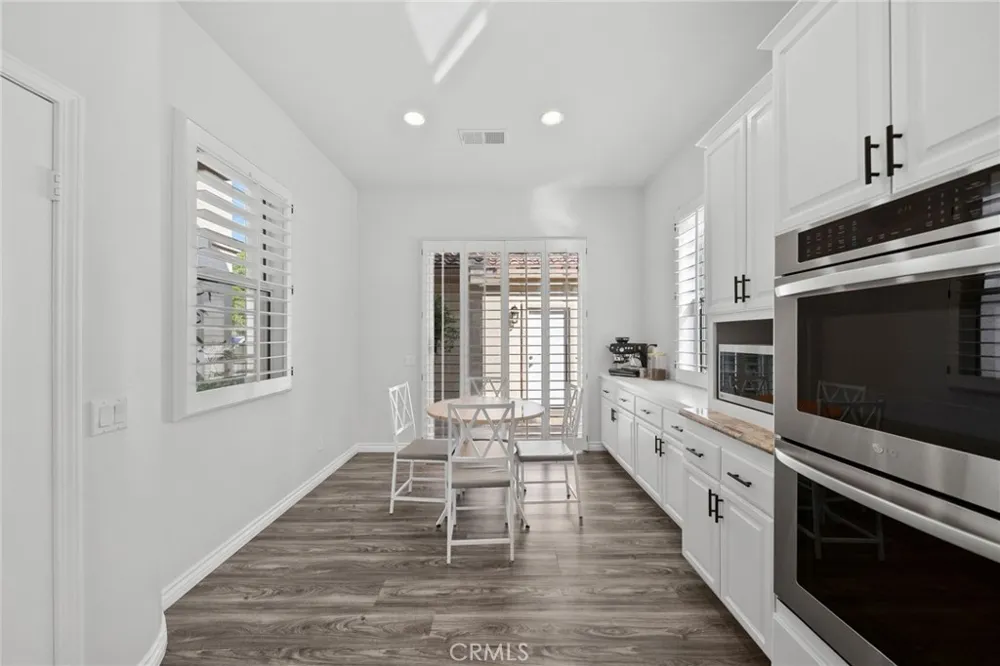 28251 Infinity Saugus, CA 91390