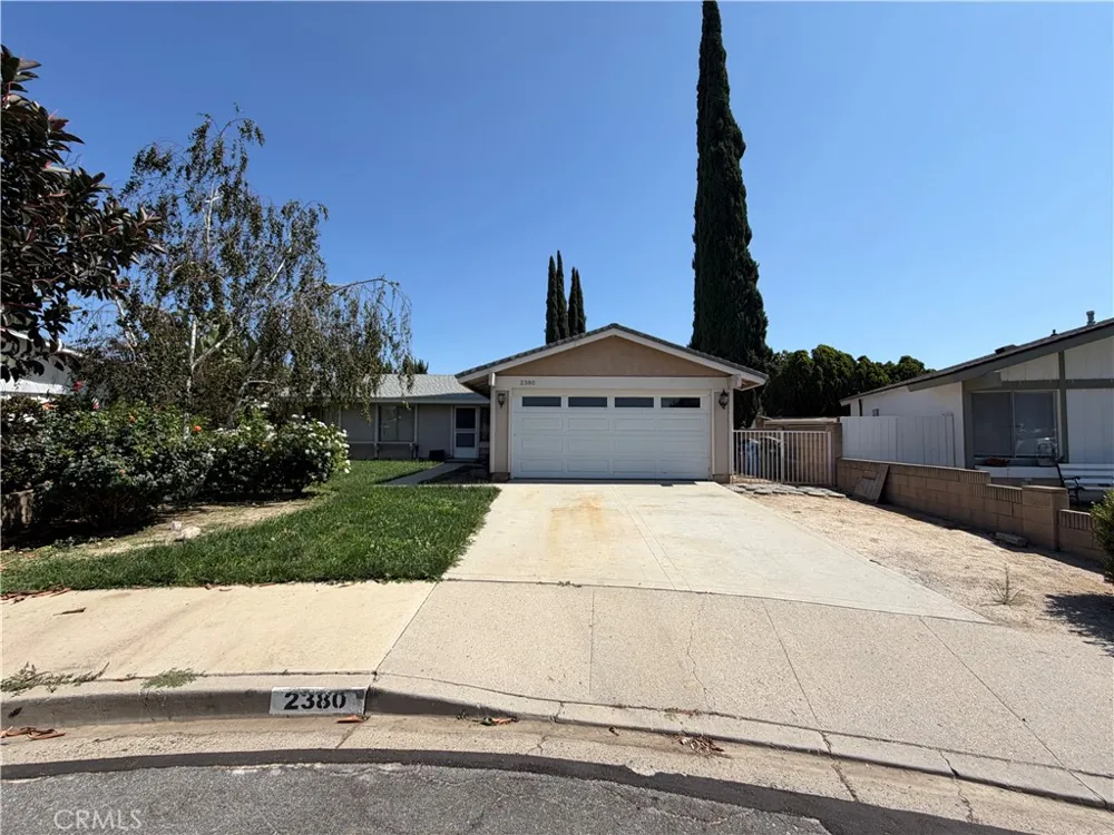 2380 Bryson Place Simi Valley, CA 93065