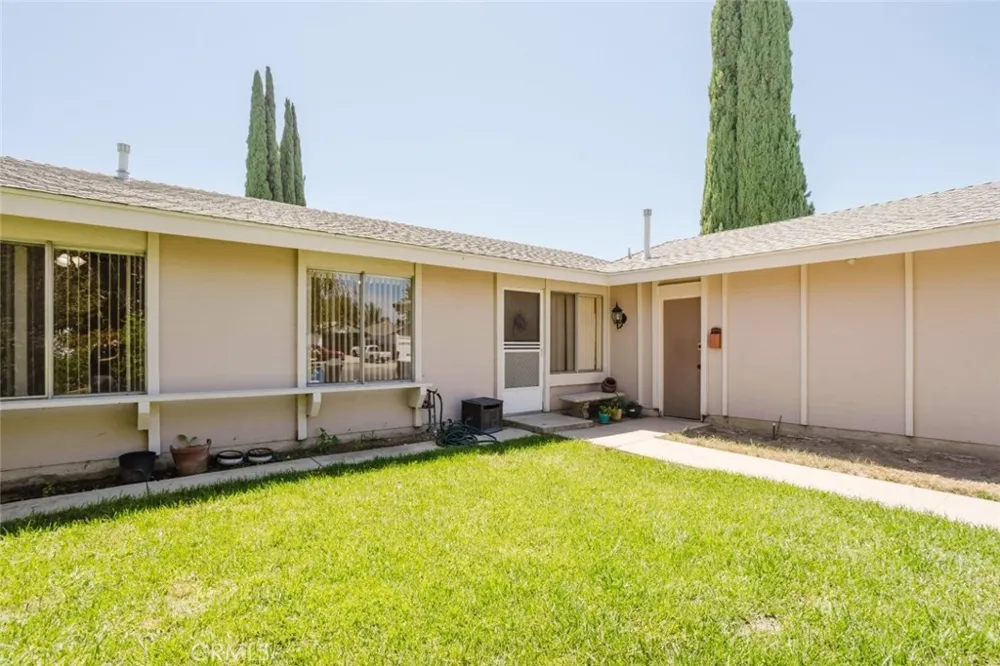2380 Bryson Place Simi Valley, CA 93065
