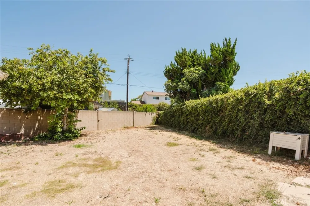 2380 Bryson Place Simi Valley, CA 93065
