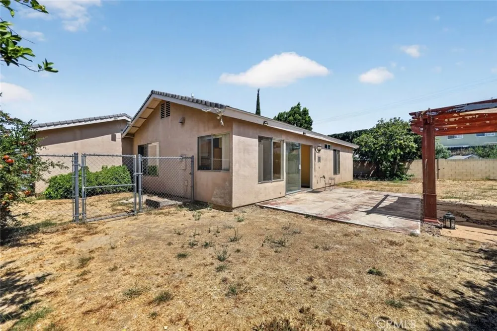 2380 Bryson Place Simi Valley, CA 93065