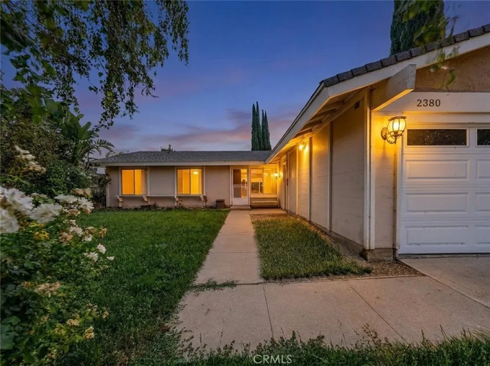 2380 Bryson Place Simi Valley, CA 93065