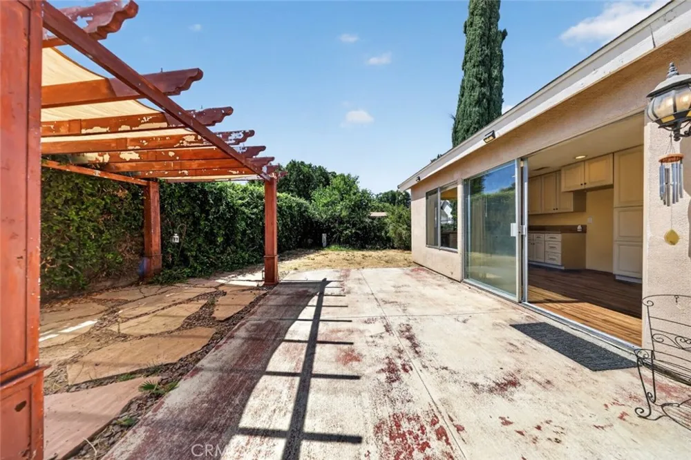 2380 Bryson Place Simi Valley, CA 93065