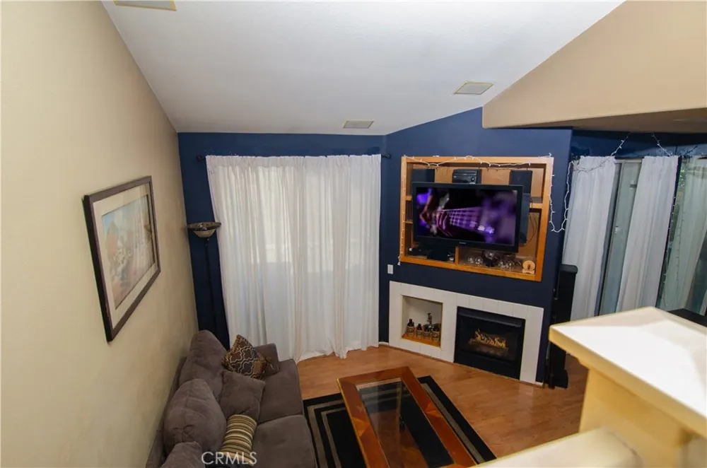 23617 Big Sky Walk #120 Valencia, CA 91354