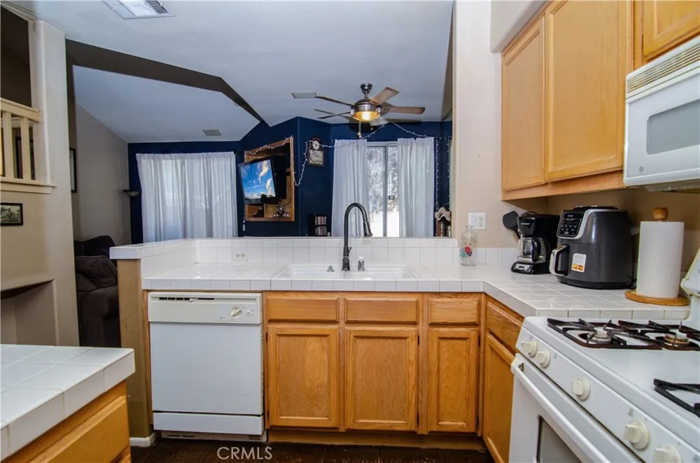 23617 Big Sky Walk #120 Valencia, CA 91354