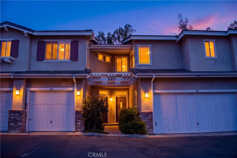23617 Big Sky Walk #120 Valencia, CA 91354