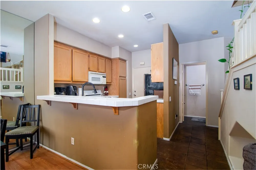23617 Big Sky Walk #120 Valencia, CA 91354