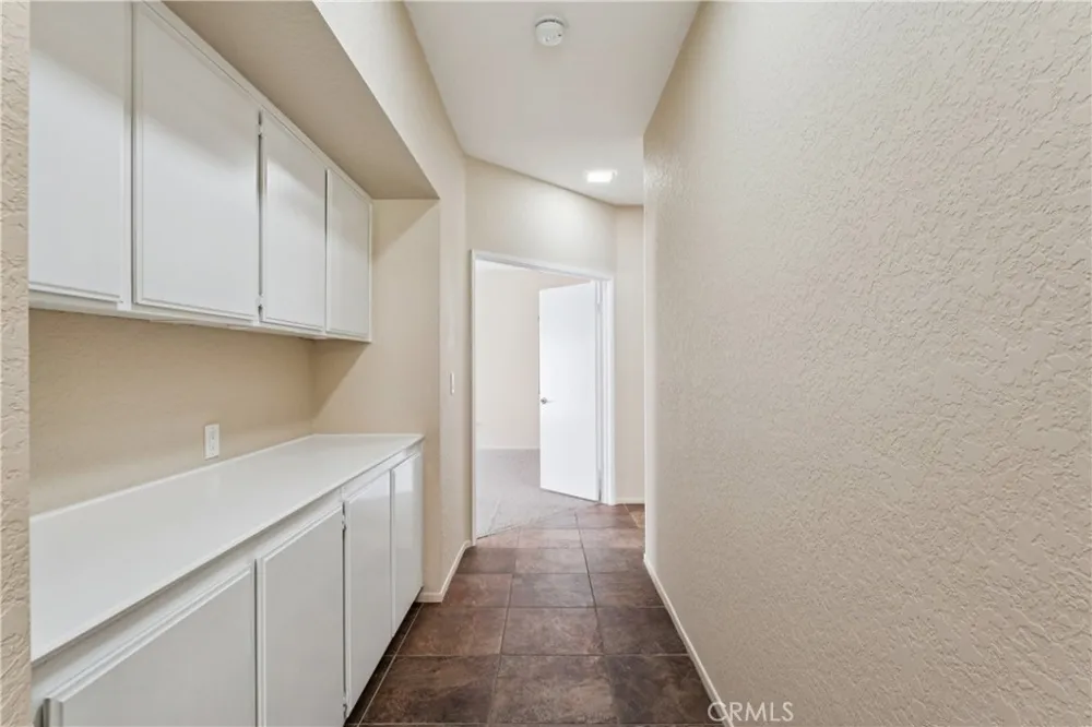 69921 Willow Lane Cathedral City, CA 92234