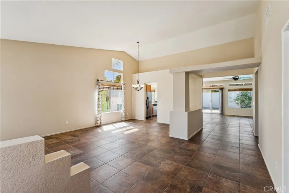 69921 Willow Lane Cathedral City, CA 92234