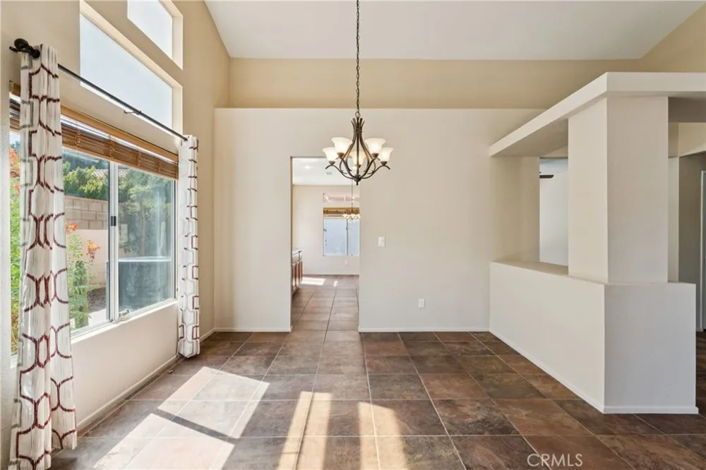 69921 Willow Lane Cathedral City, CA 92234