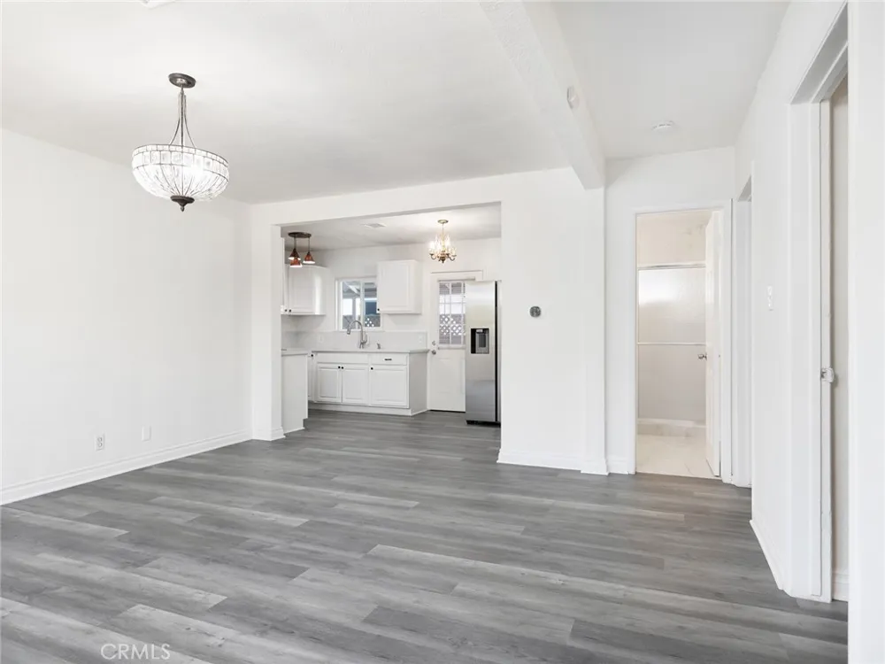 5020 Topanga Canyon Boulevard Woodland Hills, CA 91364