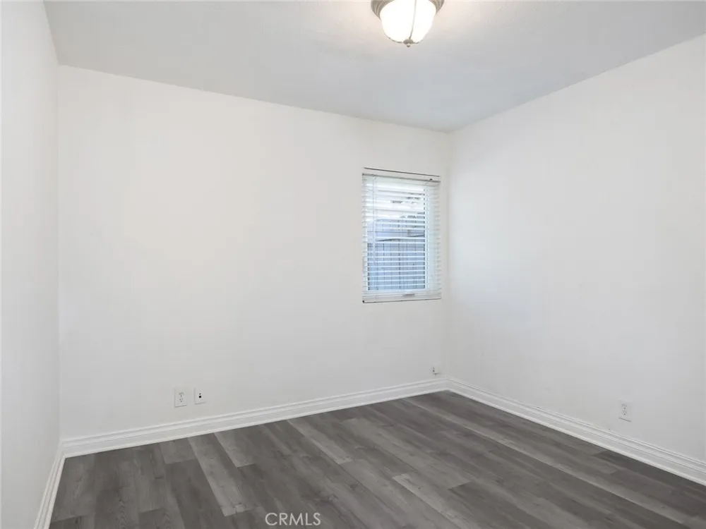 5020 Topanga Canyon Boulevard Woodland Hills, CA 91364