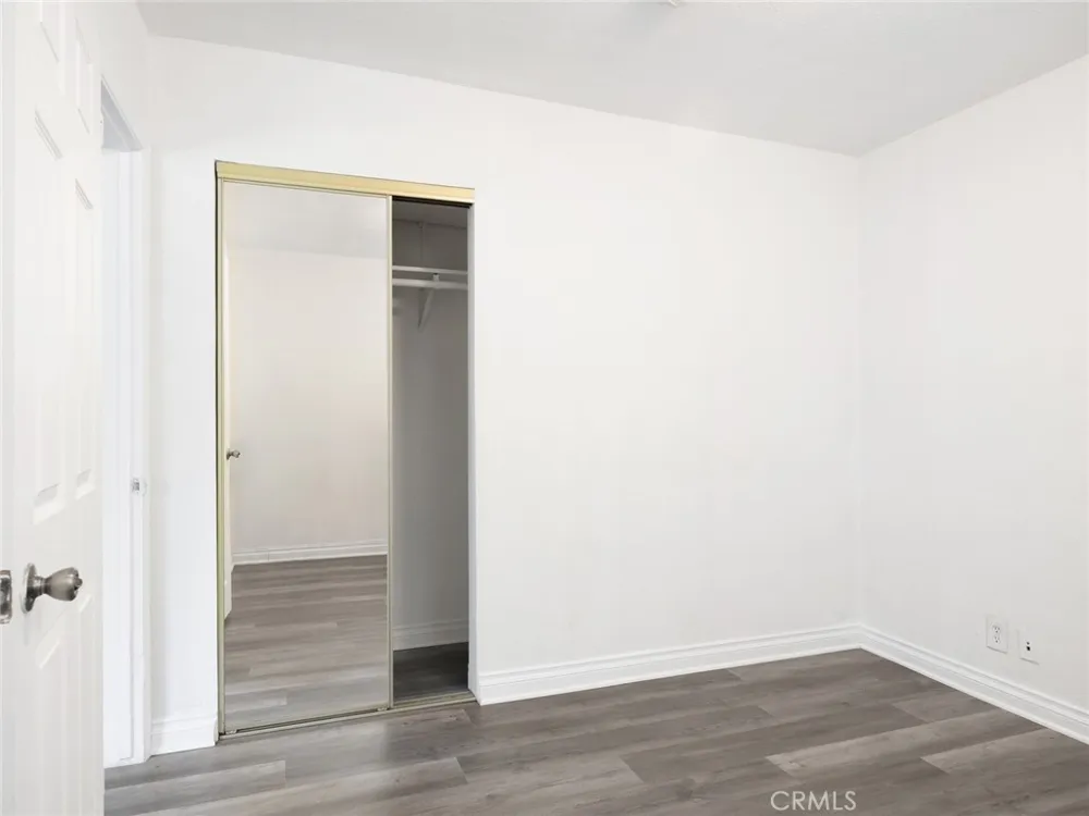 5020 Topanga Canyon Boulevard Woodland Hills, CA 91364