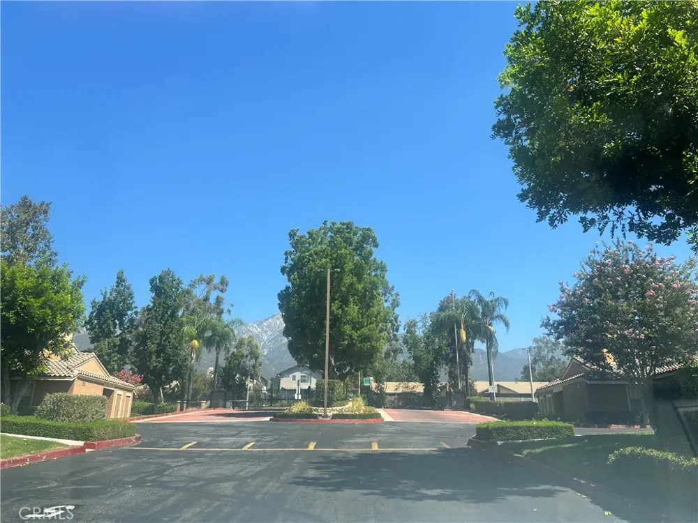 10655 Lemon Rancho Cucamonga, CA 91737