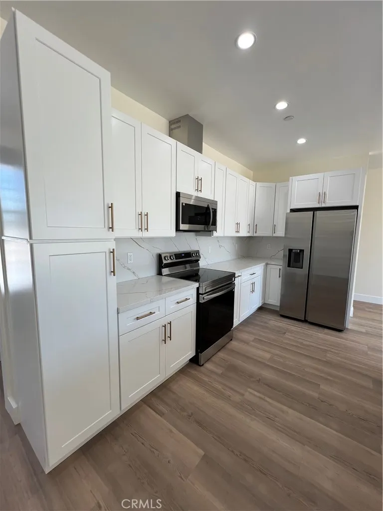 10658 East Avenue R10 Littlerock, CA 93543