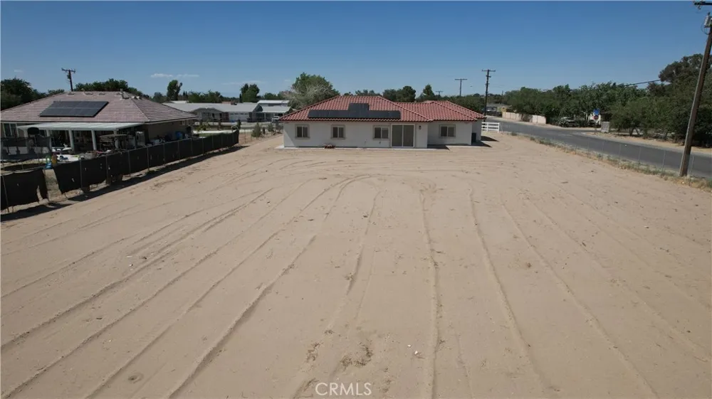 10658 East Avenue R10 Littlerock, CA 93543