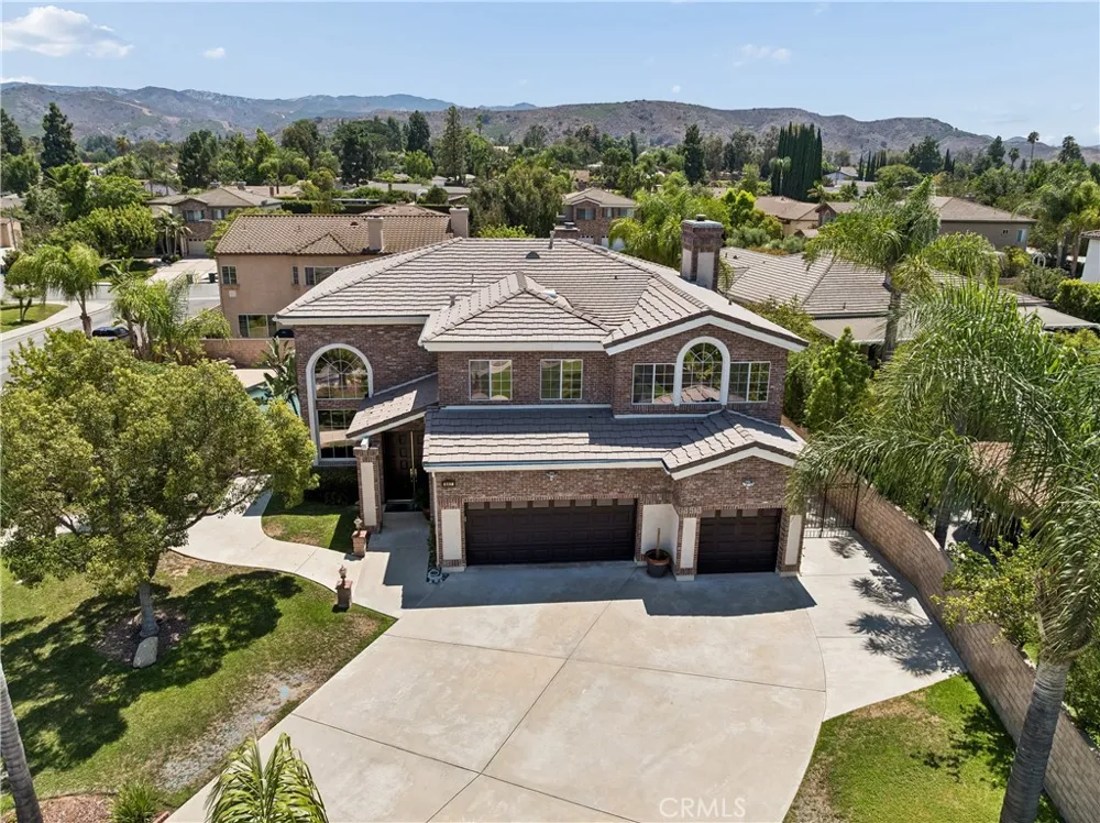 847 Amaryllis Avenue Simi Valley, CA 93065