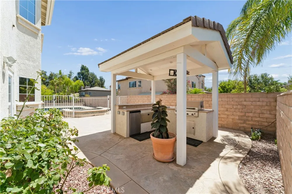 847 Amaryllis Avenue Simi Valley, CA 93065