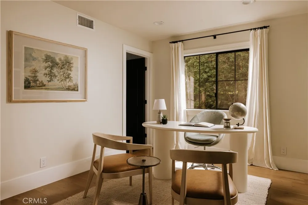 14803 Otsego Street Sherman Oaks, CA 91403