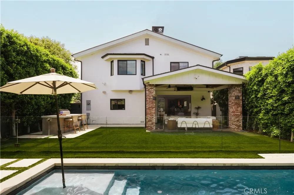 14803 Otsego Street Sherman Oaks, CA 91403