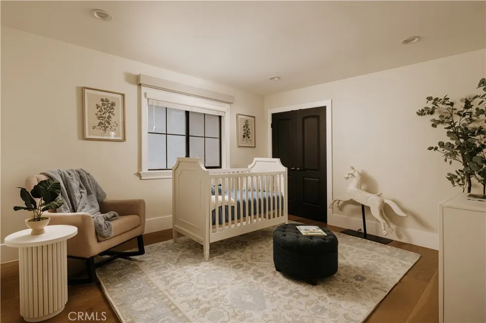 14803 Otsego Street Sherman Oaks, CA 91403
