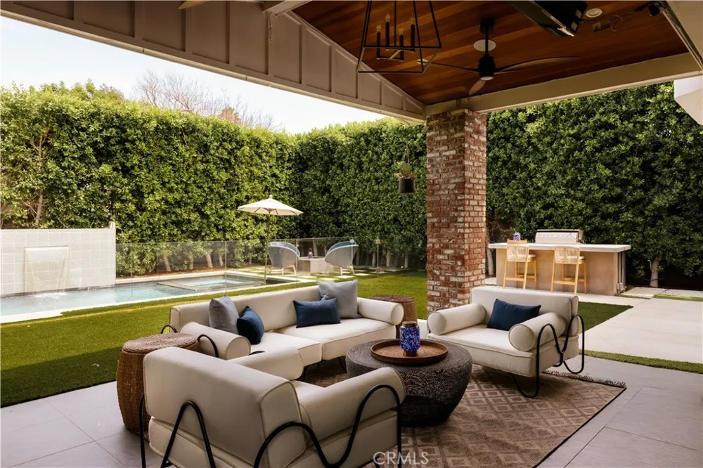 14803 Otsego Street Sherman Oaks, CA 91403