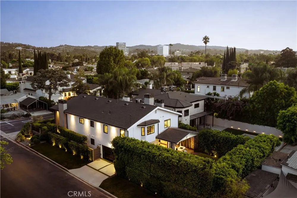 14803 Otsego Street Sherman Oaks, CA 91403