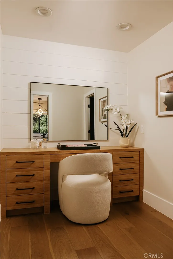 14803 Otsego Street Sherman Oaks, CA 91403