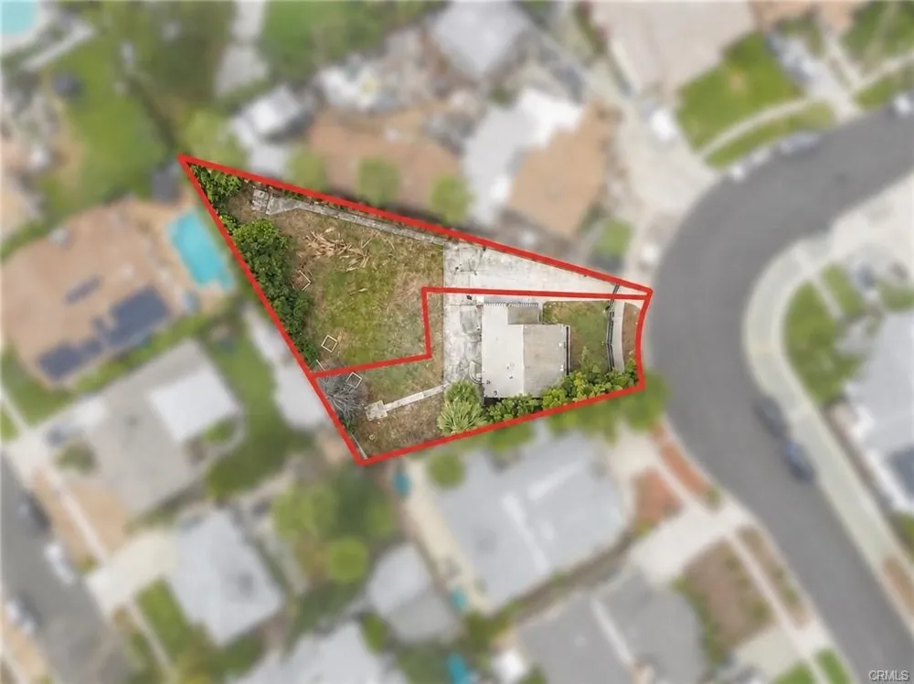 5725 Enfield Avenue Encino, CA 91316