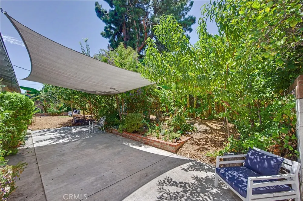 7329 Sausalito West Hills, CA 91307
