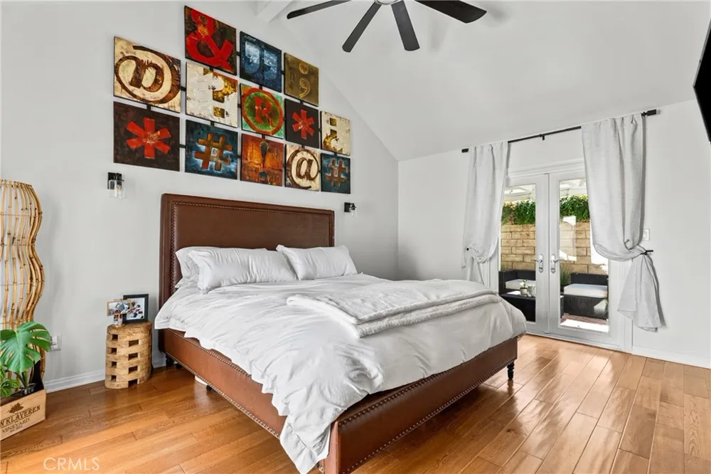 23950 Bar Harbor Court Valencia, CA 91355