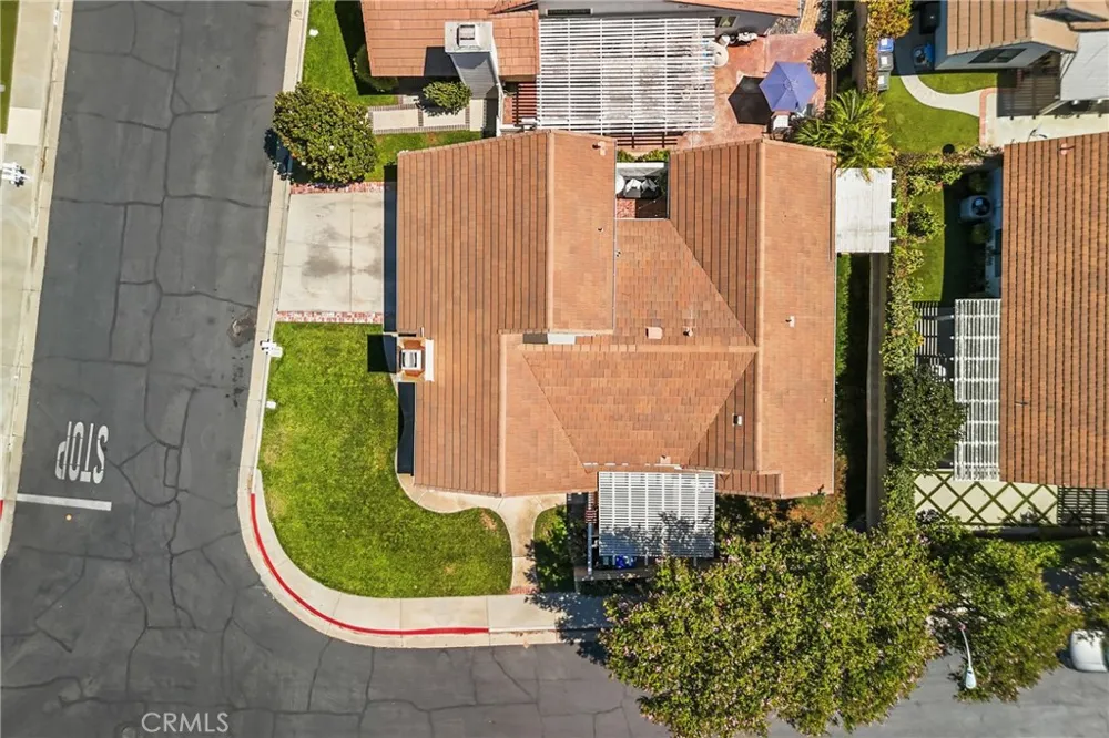 23950 Bar Harbor Court Valencia, CA 91355