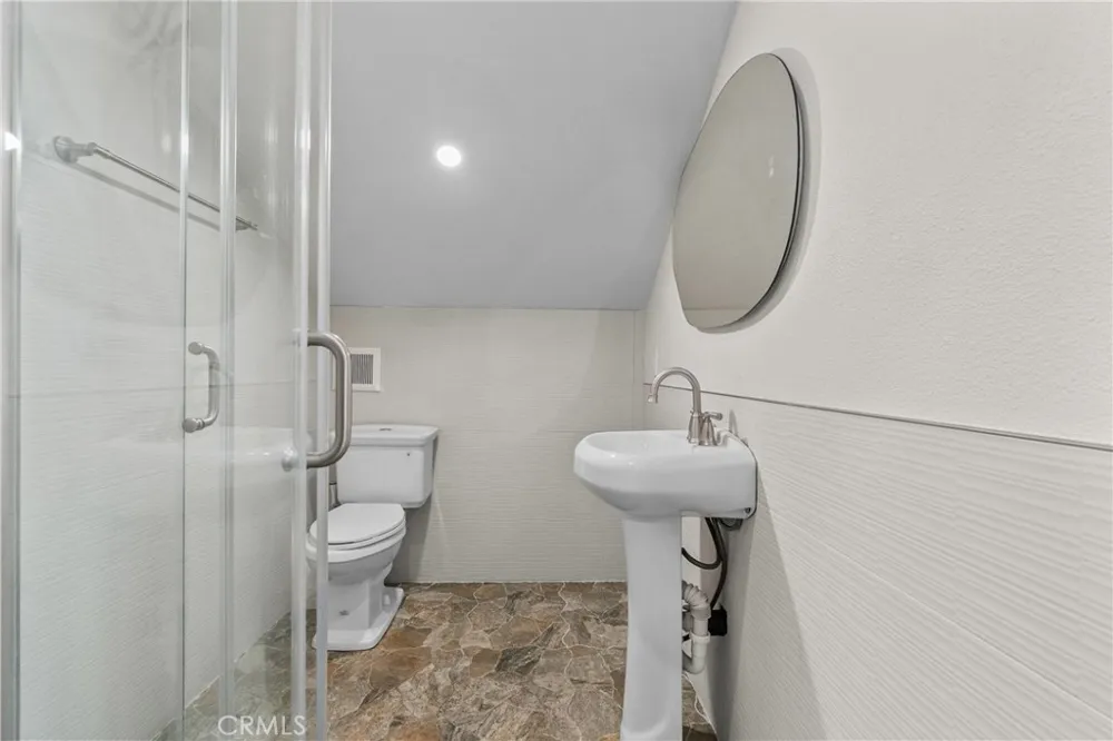 23950 Bar Harbor Court Valencia, CA 91355