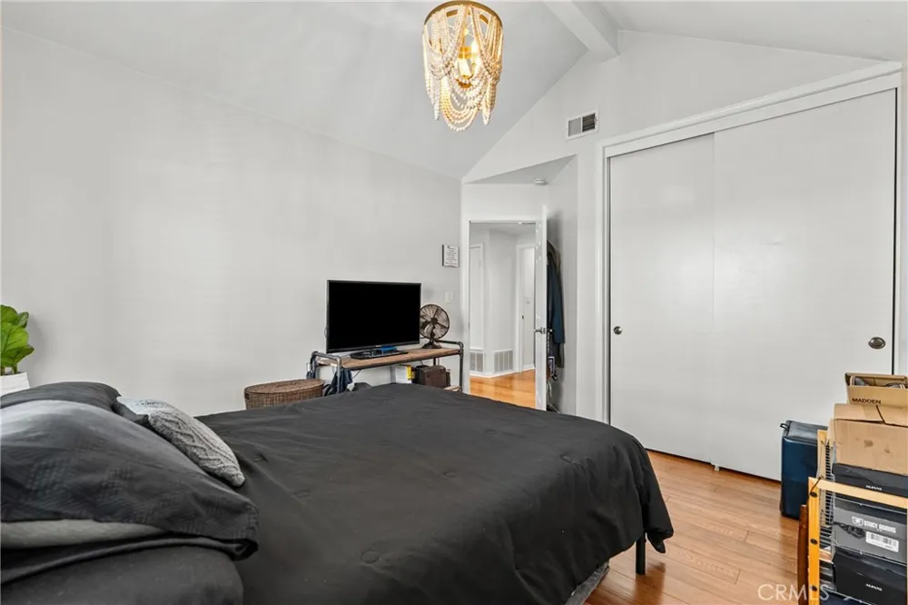 23950 Bar Harbor Court Valencia, CA 91355