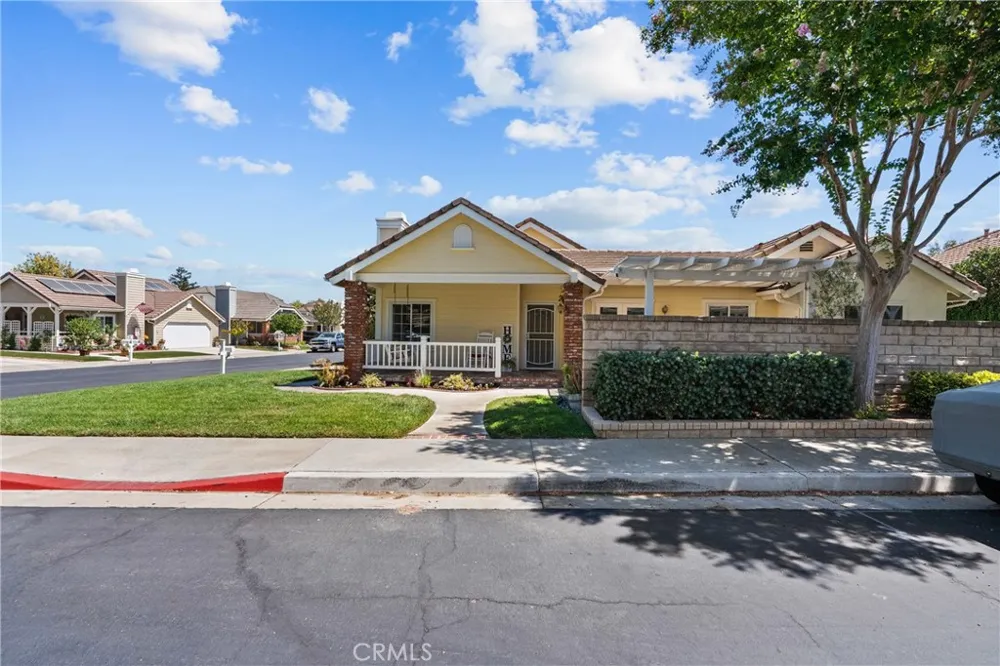 23950 Bar Harbor Court Valencia, CA 91355