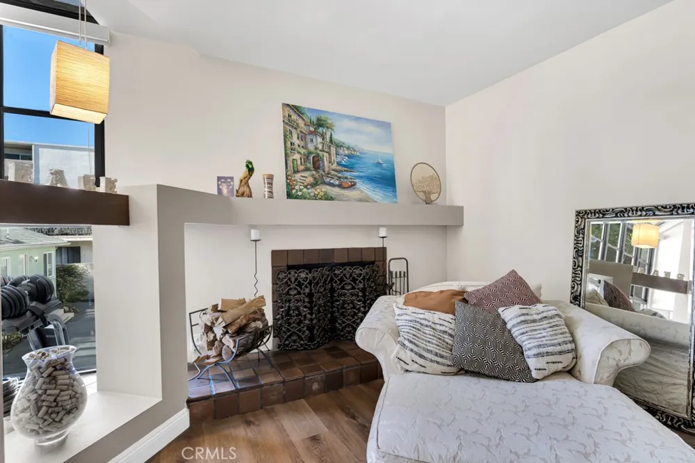 5230 Bellingham #7 Valley Village, CA 91607