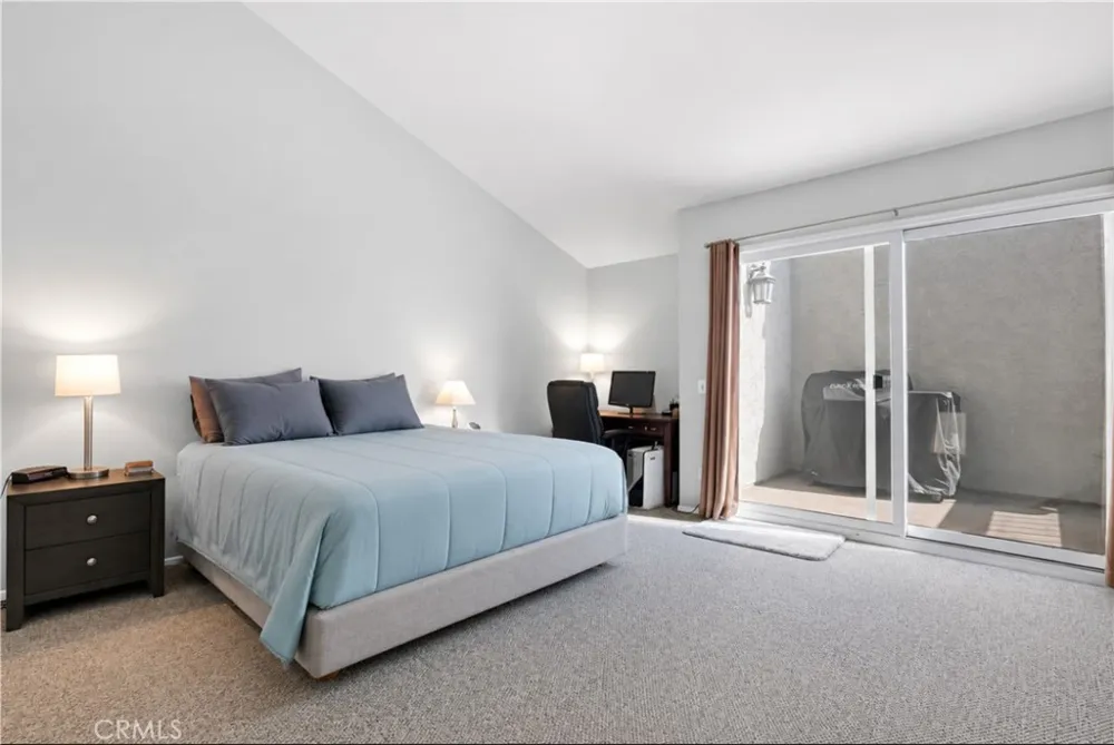 5230 Bellingham #7 Valley Village, CA 91607