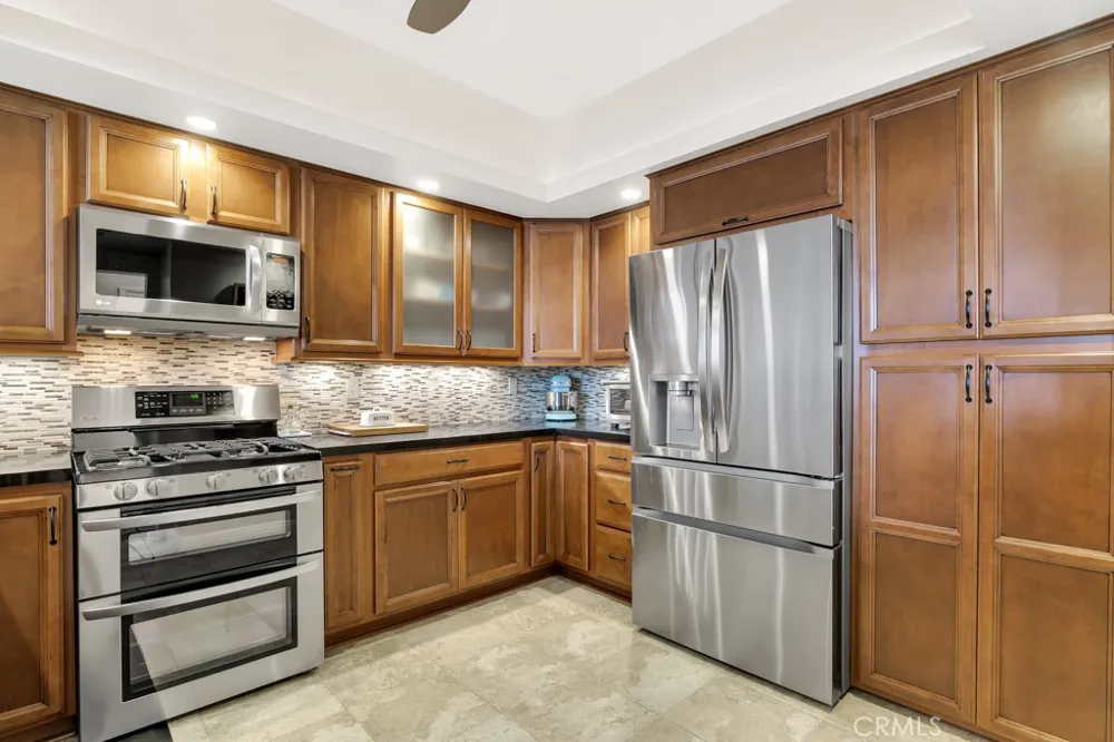 5230 Bellingham #7 Valley Village, CA 91607