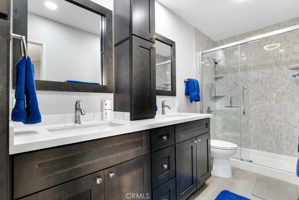 5230 Bellingham #7 Valley Village, CA 91607