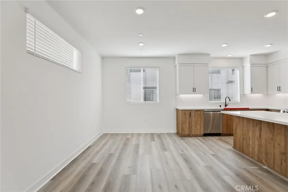 1693 Coral Sea Lane San Pedro, CA 90732