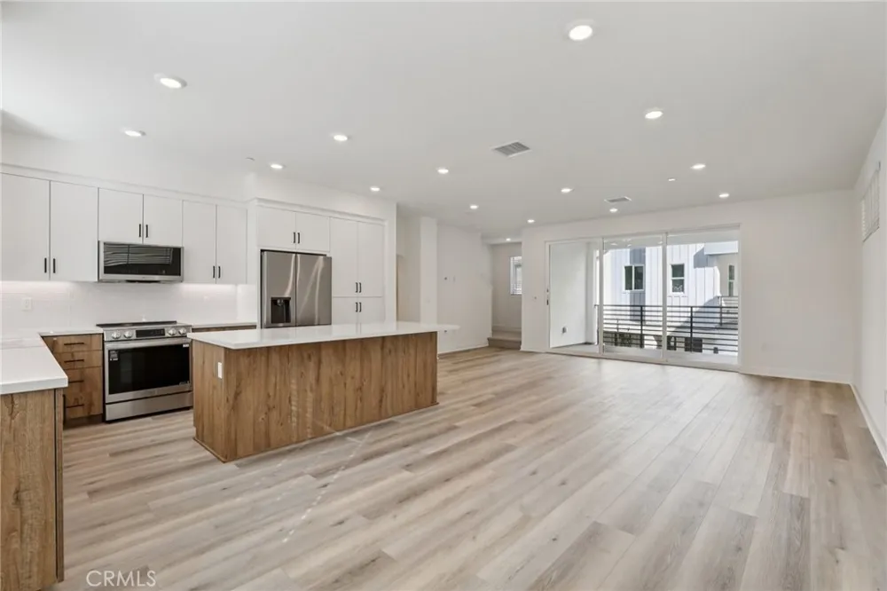 1693 Coral Sea Lane San Pedro, CA 90732