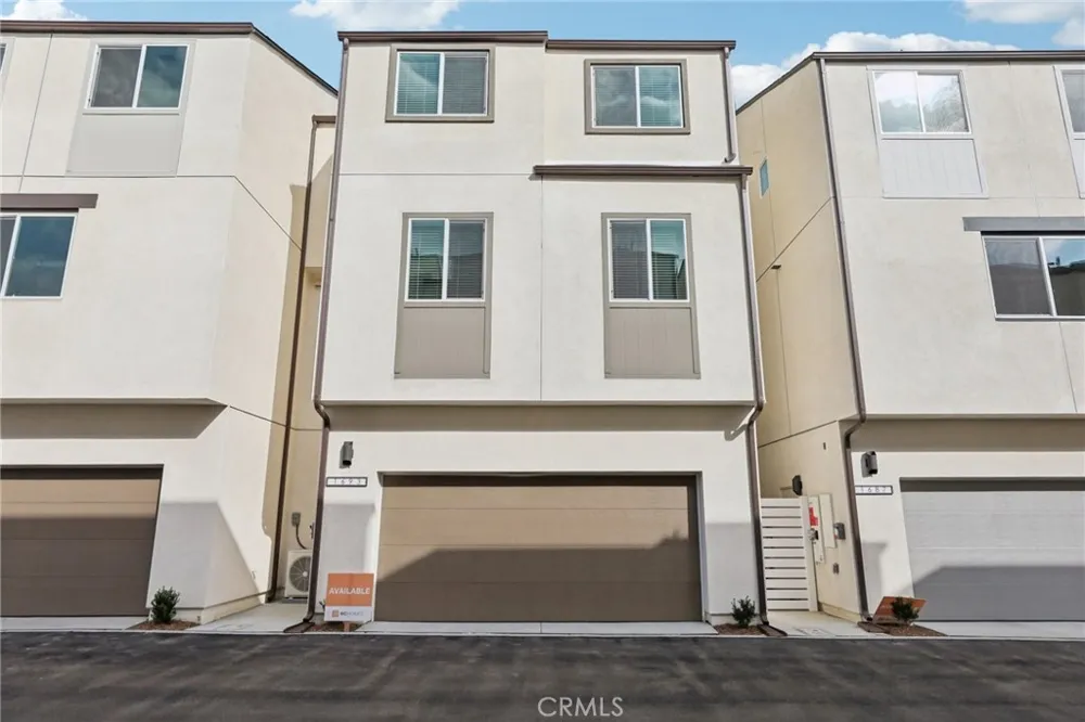 1693 Coral Sea Lane San Pedro, CA 90732