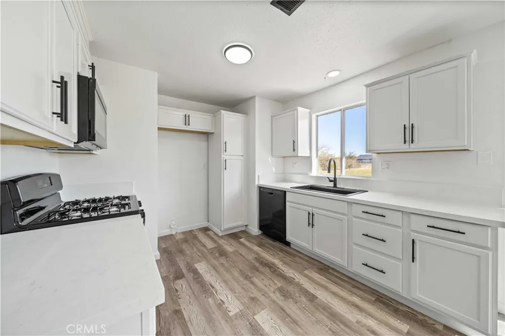 40054 Ridgemist Street Palmdale, CA 93591