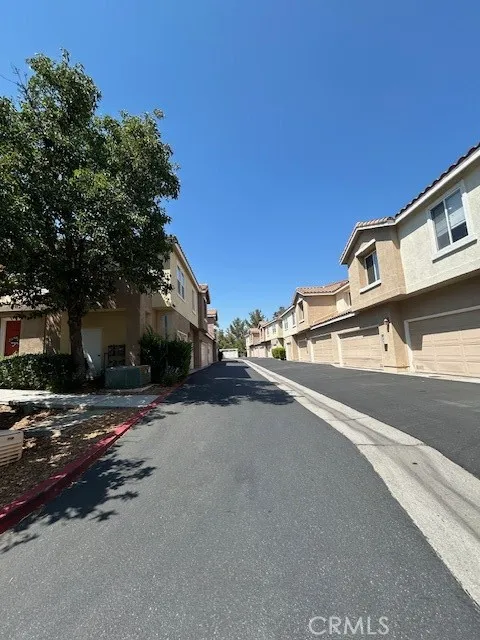 18002 Flynn #6208 Canyon Country, CA 91387